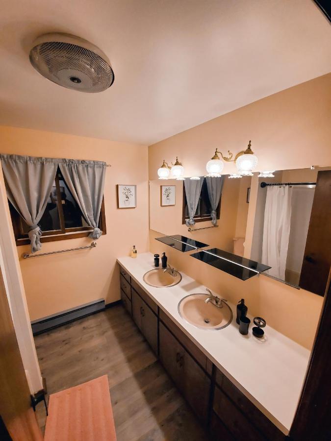 Walk To Pool & Beach - Spacious Gateway, Hot Tub, Game Room Pocono Country Place Extérieur photo