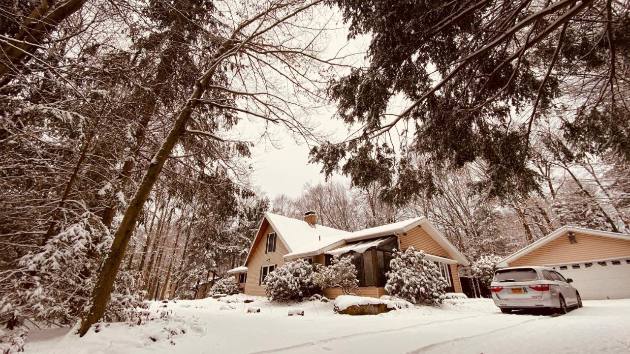 Walk To Pool & Beach - Spacious Gateway, Hot Tub, Game Room Pocono Country Place Extérieur photo