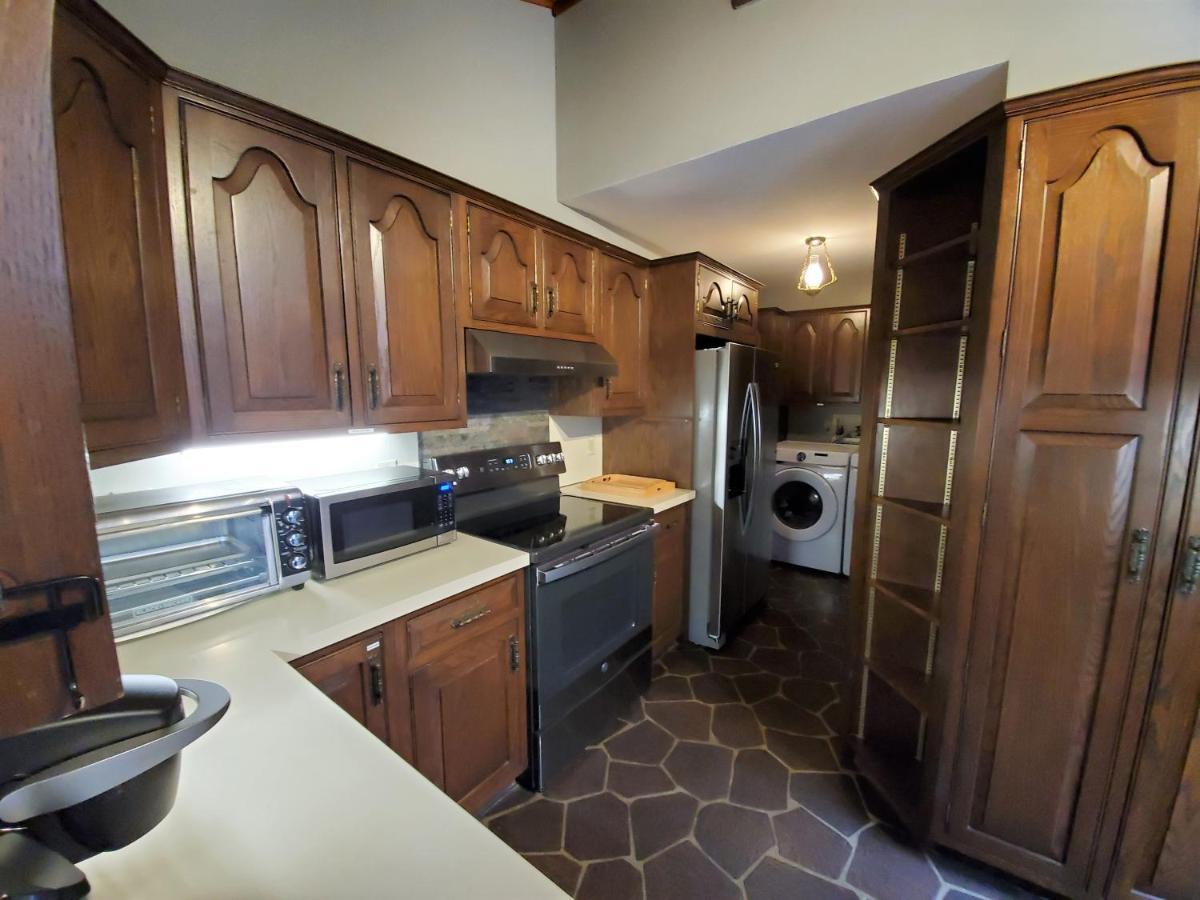 Walk To Pool & Beach - Spacious Gateway, Hot Tub, Game Room Pocono Country Place Extérieur photo